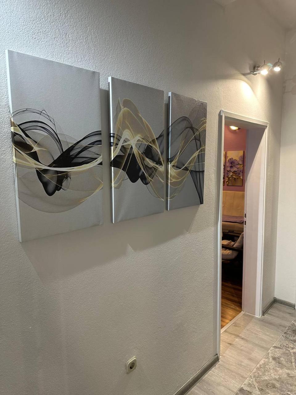 מוסטר Riaho Apartment מראה חיצוני תמונה