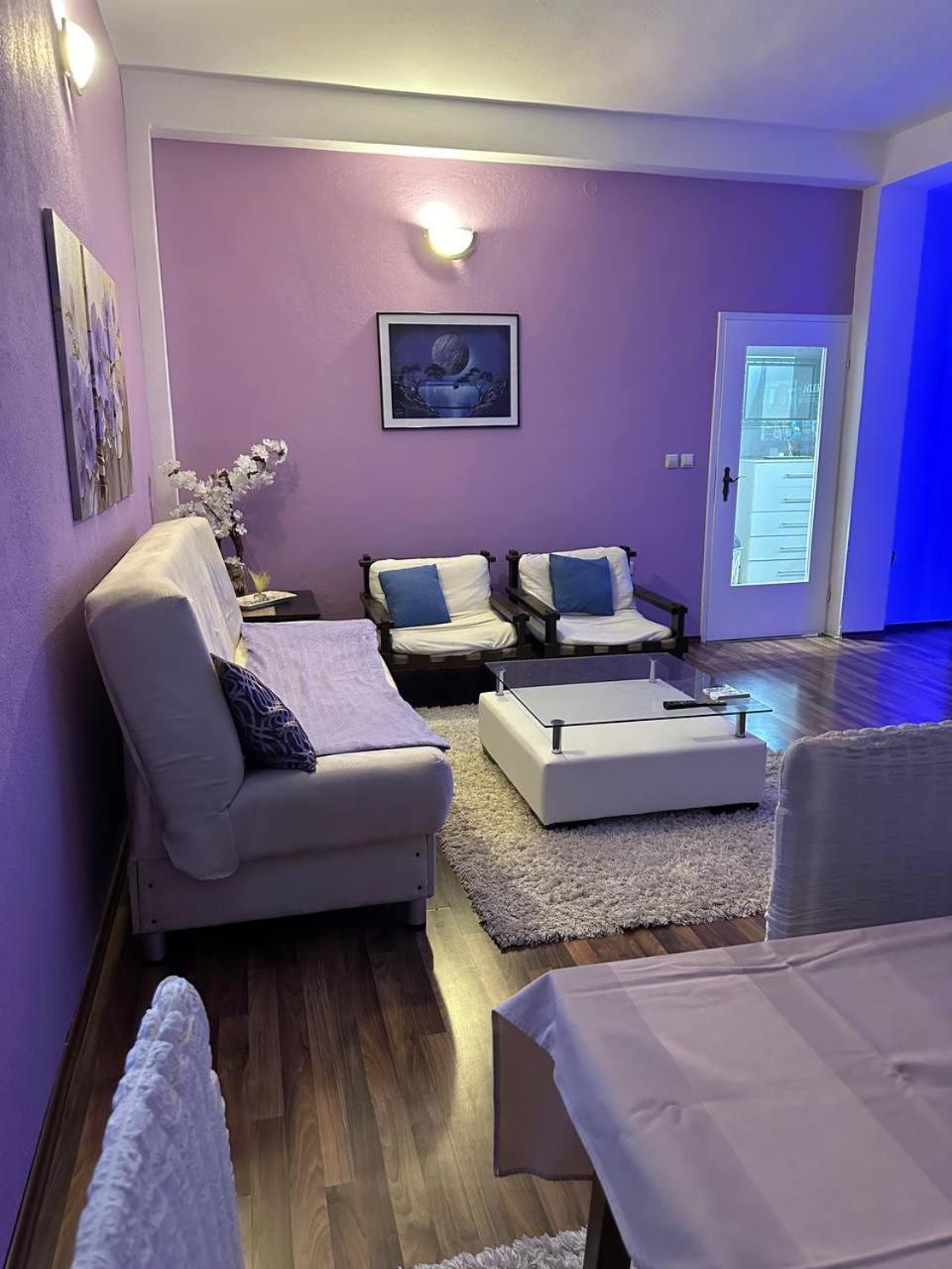 מוסטר Riaho Apartment מראה חיצוני תמונה
